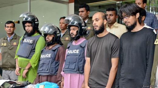 140925134029_bangla_islamic_state_dhaka_arrest_police_al_qaeda_ansarullah_team_640x360_focusbangla.jpg