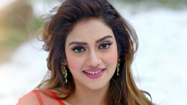স্বামী ভিক্টর ঘোষকে টাকা দিয়ে ডিভোর্স দিলেন নুসরাত,এরপর আরেকটি সম্পর্কে জড়ান এই অভিনেত্রী