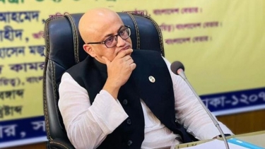 সিলিং ফ্যান পরে আহত সাবেক প্রতিমন্ত্রী মুরাদ হাসান- মাথায় ৩ সেলাই