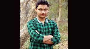 বালিশের নিচে ‘চিরকুট’ জাবির ছাদ থেকে পড়ে মৃত ছাত্রের