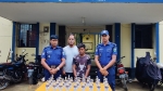 মধ্যনগরে ভারতীয় মদসহ কারবারি গ্রেফতার