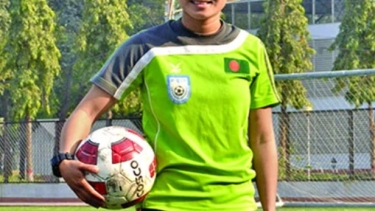 নারী ফুটবলে এটা একটা জাগরণ -জয়া চাকমা