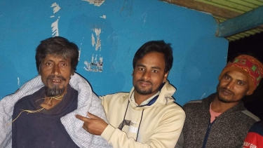 মধ্যনগরে শীতার্তদের মাঝে শীতবস্ত্র বিতরণ