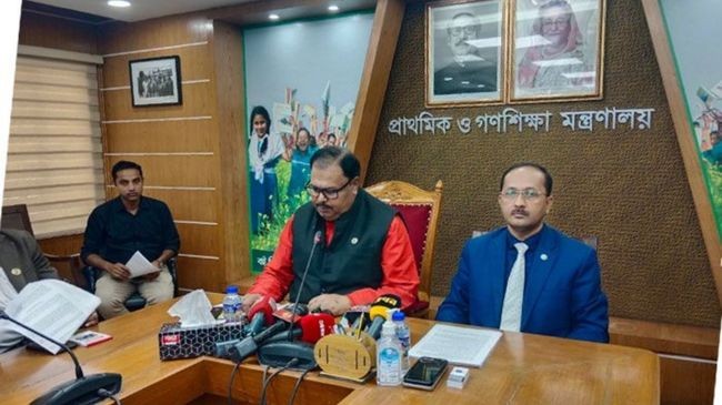প্রাথমিক ও গণশিক্ষা প্রতিমন্ত্রী জাকির হোসেন