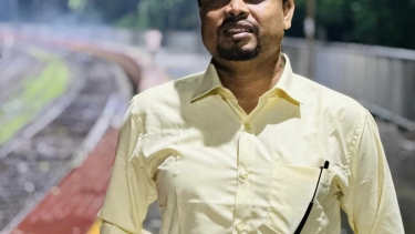 মেঘভাঙা রোদে- জহিরুল ইসলাম