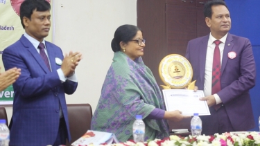 “দ্য ইন্টারন্যাশনাল ক্রিয়েটিভ আর্টস এওয়ার্ড ” পেলেন নুরুল ইসলাম বিপিএম