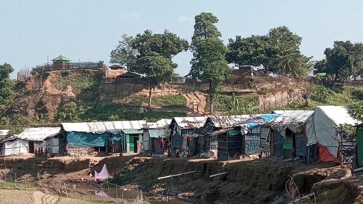 সীমান্তবাসীরা পরিস্থিতি শান্ত হওয়ায় আশ্রয়কেন্দ্র ছাড়ছেন
