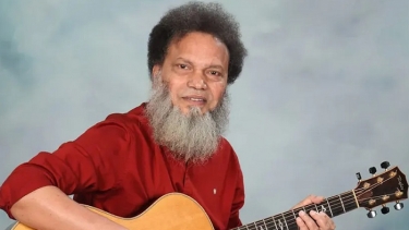 হার্টে রিং পরেছেন হায়দার হোসেন, চাইলেন দোয়া