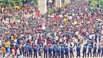 কোটা আন্দোলনকারীদের বিক্ষোভ চলছে