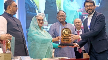 জাতীয় রপ্তানি ট্রফি পেল ৭৭ প্রতিষ্ঠান
