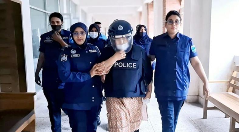 ফের চারদিনের রিমান্ডে কণ্ঠশিল্পী মমতাজ