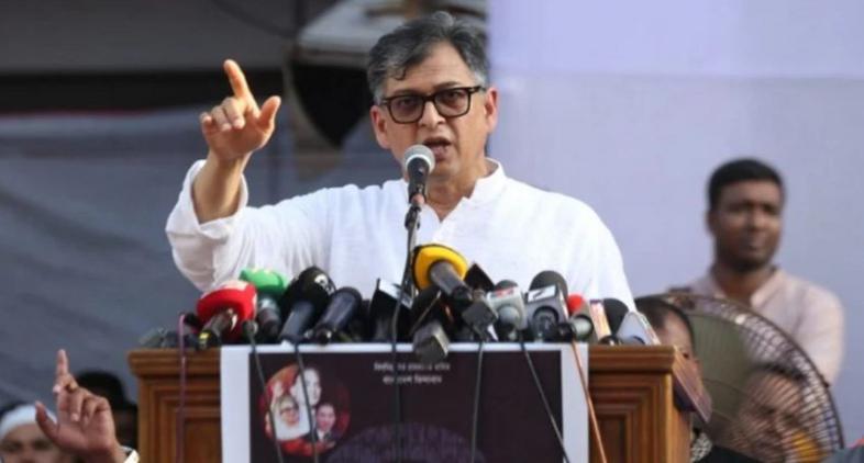 সালাহউদ্দিন আহমেদ :পদত্যাগ নিয়ে নাটক করেছে সরকার