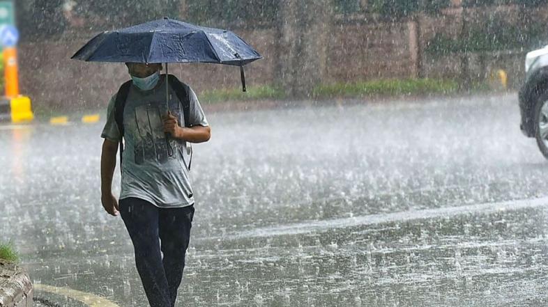 দাবদাহ চলবে, তবে কিছু জায়গায় বৃষ্টি আশা