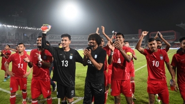 হামজার জাদুকরী পায়ে জয়, গোলের পর দেশজুড়ে উৎসব