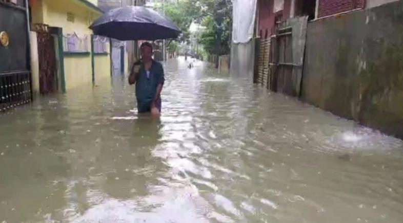 ১৩২ বছরের রেকর্ড ভাঙা বৃষ্টি ভারতের আসামে