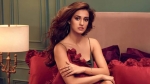 পাসপোর্ট ছাড়া বিমানবন্দরে দিশা