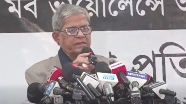 গণতন্ত্র রক্ষায় এক হওয়ার ডাক মির্জা ফখরুল