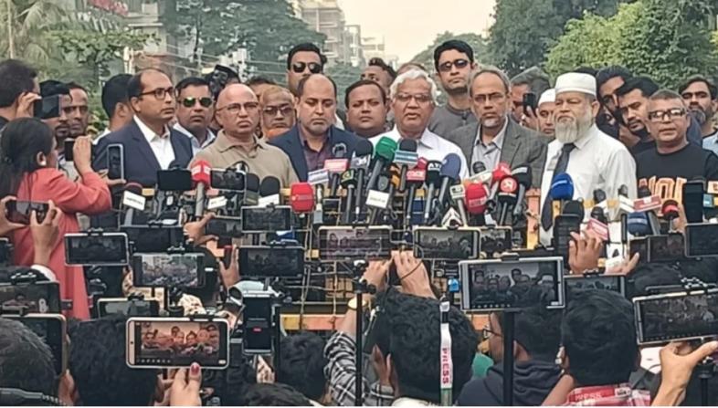 ডা. এ জেড এম জাহিদ হোসেন ব্রিফিংয়ে