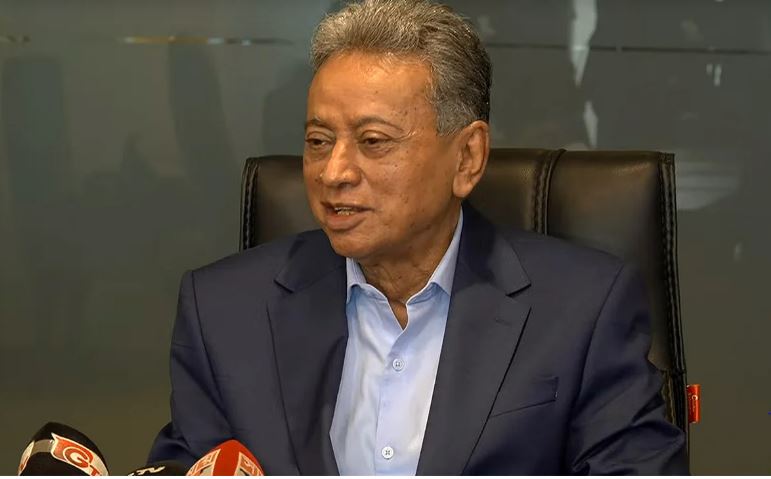 আমীর খসরু মাহমুদ চৌধুরী