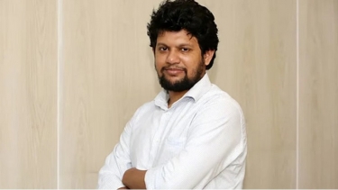 আদর্শগত অবস্থান ধরে রাখতে এনসিপিতে নয় মাহফুজ আলম