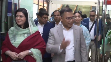 ঢাকার মাটিতে পা রাখলেন তারেক রহমান