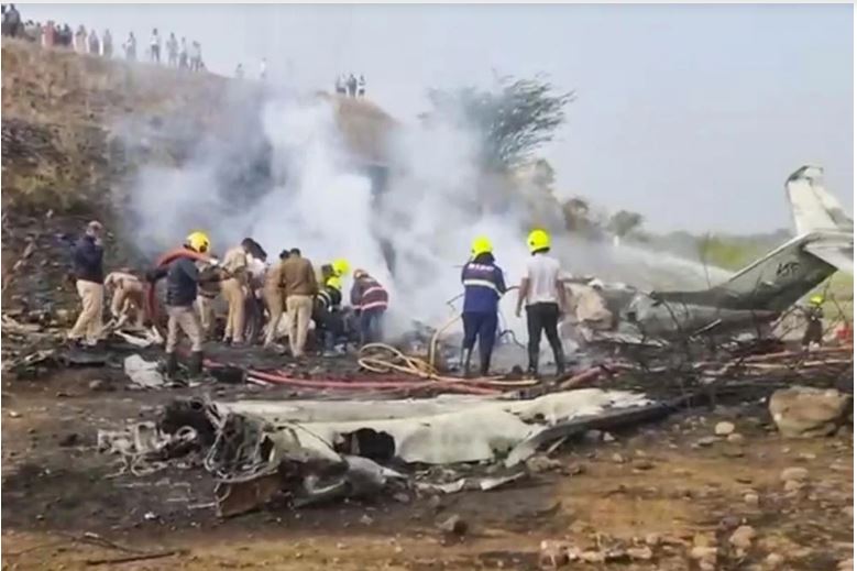 ভারতে বিমান বিধ্বস্ত হয়ে মহারাষ্ট্রের উপ-মুখ্যমন্ত্রীসহ নিহত ৬