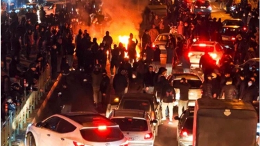 ইরানে বিক্ষোভের দমন: তিন দিনের মধ্যে আত্মসমর্পণের নির্দেশ