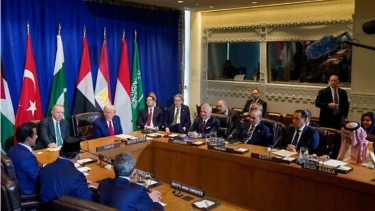 গাজা সংকট নিরসনে সৌদি আরবসহ ৮ মুসলিম দেশ ট্রাম্পের ‘বোর্ড অব পিস’-এ যোগদান