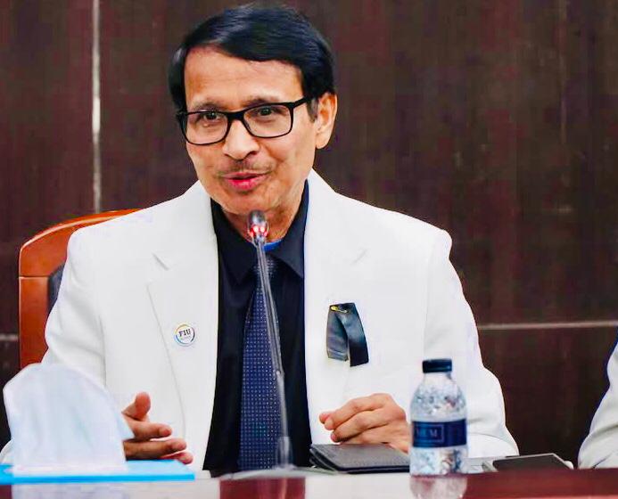 উপ- উপাচার্য  ড. নেছার উদ্দিন আহমেদ