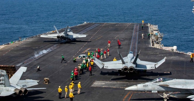 আমেরিকার একটি রণতরী