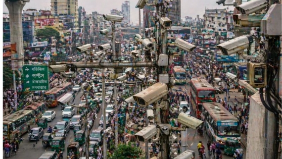 অপরাধীদের ধরতে ১১ হাজার সিসি ক্যামেরা