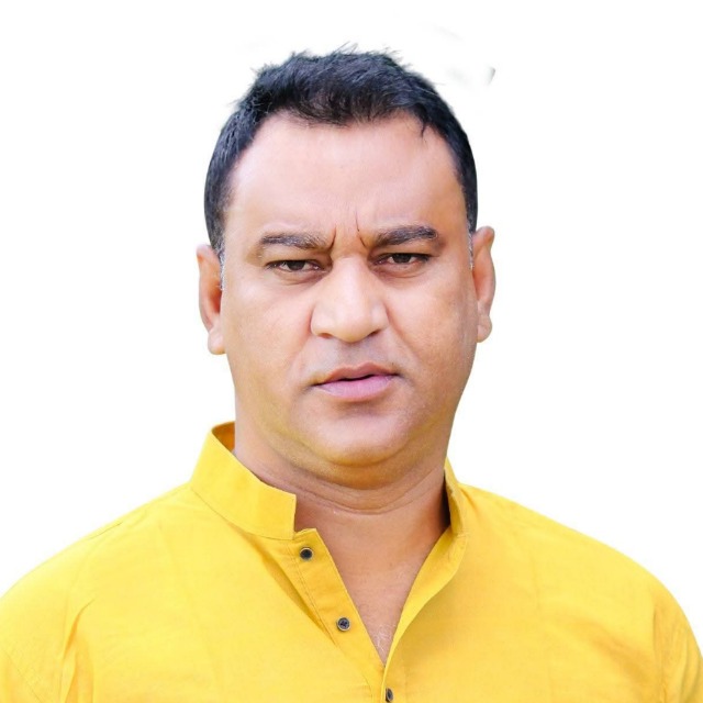 শাহ মাসুদ ( সভাপতি)