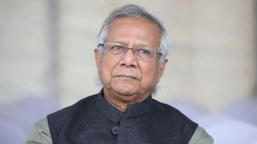 ড. ইউনূসসহ ২৪ জনের দেশত্যাগে নিষেধাজ্ঞা চেয়ে হাইকোর্টে রিট
