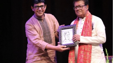 গুরু মামুনুর রশীদের স্মরণে চঞ্চল চৌধুরী