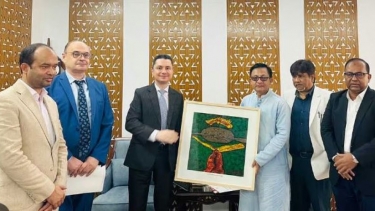 টনপ্রতি ১০ ডলার কমে ইউরিয়া দিতে চায় রাশিয়া