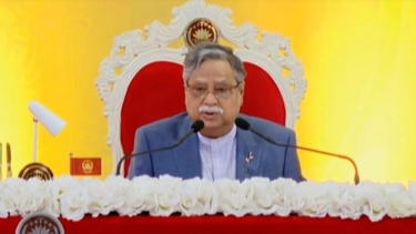 সশস্ত্র বাহিনীকে আধুনিক চতুর্মাত্রিক বাহিনী হিসেবে গড়ে তোলার অঙ্গীকার পুনর্ব্যক্ত রাষ্ট্রপতির